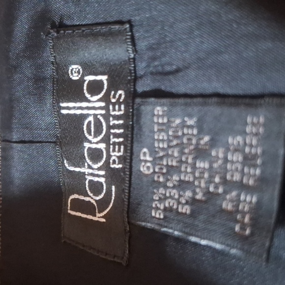 Raffaella Petites Dark Grey Two Piece Suit Size 6 p - Picture 7 of 7